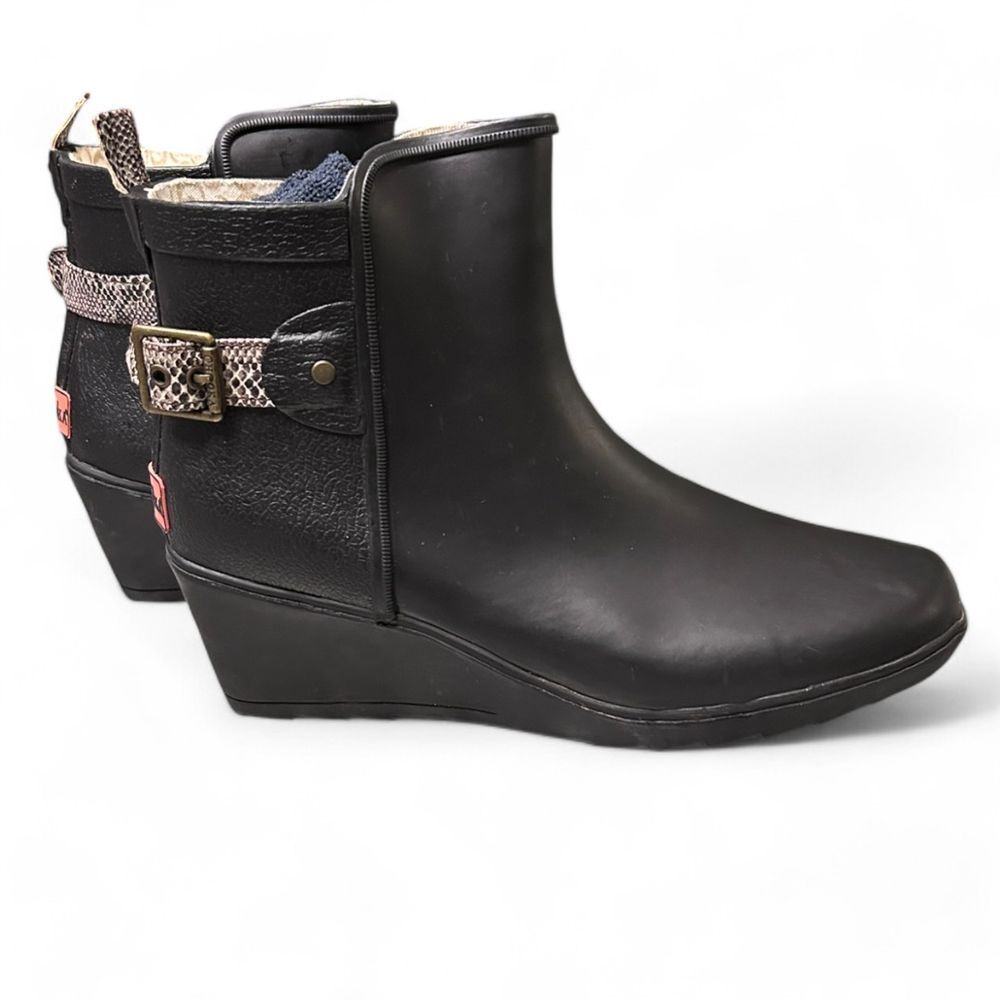 Chooka Black Wedge Rain Boots with Snake Print Strap Waterproof‎ Ankle Booties 8